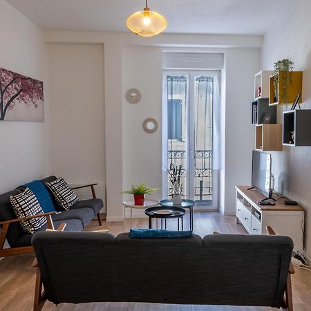 LE LYS- Appartement T3 tout equipé, vue imprenable sur le château de lourdes Exterior foto