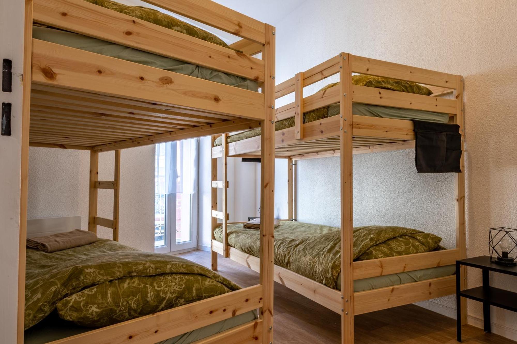 LE LYS- Appartement T3 tout equipé, vue imprenable sur le château de lourdes Exterior foto